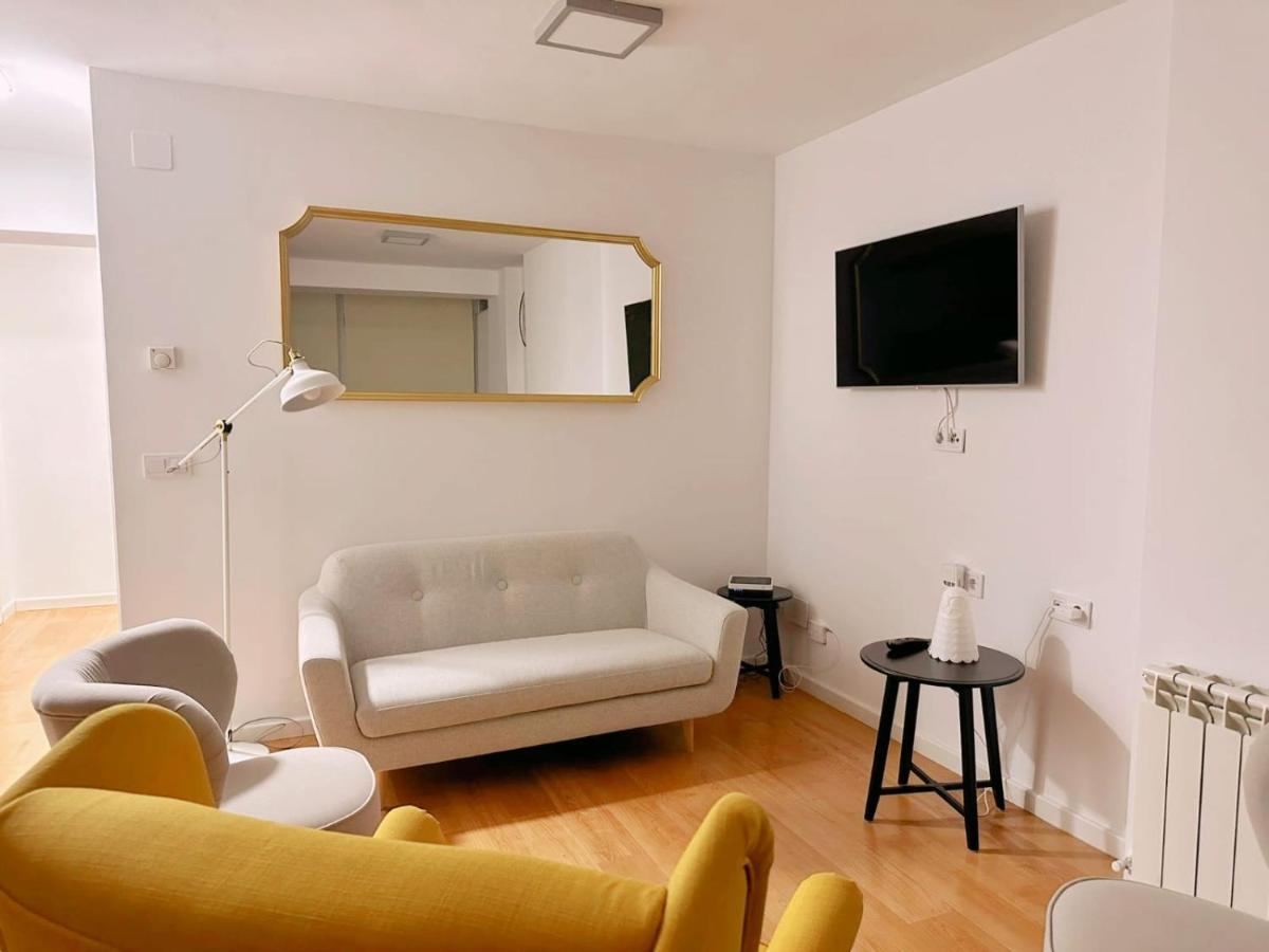Apartamento De Lucerito Apartment Jaca Exterior photo